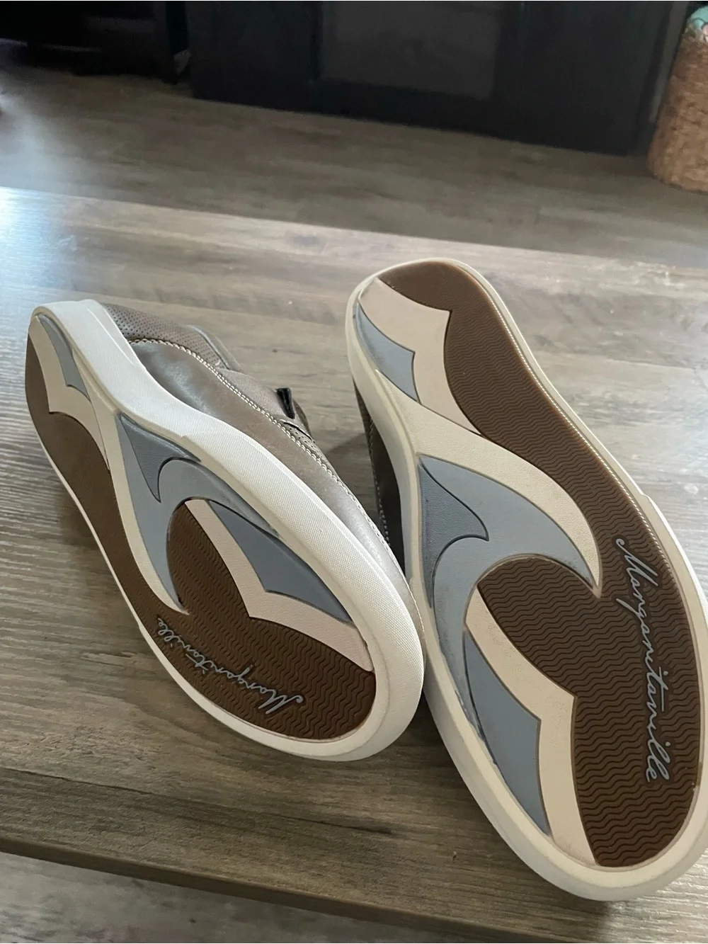 Margaritaville Men’s 11 Tan uprush leather Perforated slip on loafer Boat shoes